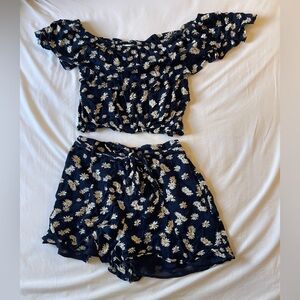 American Eagle Outfitters Floral Set